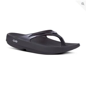 Oofos Women’s OOLALA SANDAL - BLACK, Size 8